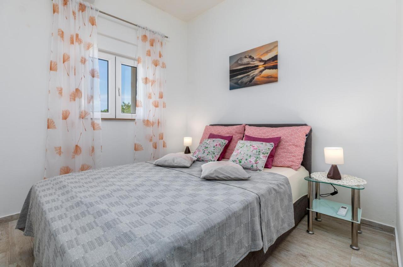 Apartmani Magdalena PUY Eksteriør bilde